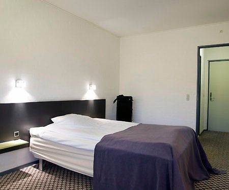 Hotel Тістед Номер фото